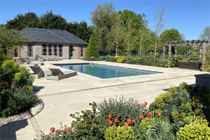 Pool in Oakley